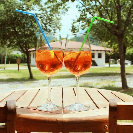 Отель Camping Lago 3 Comuni Alesso Экстерьер фото